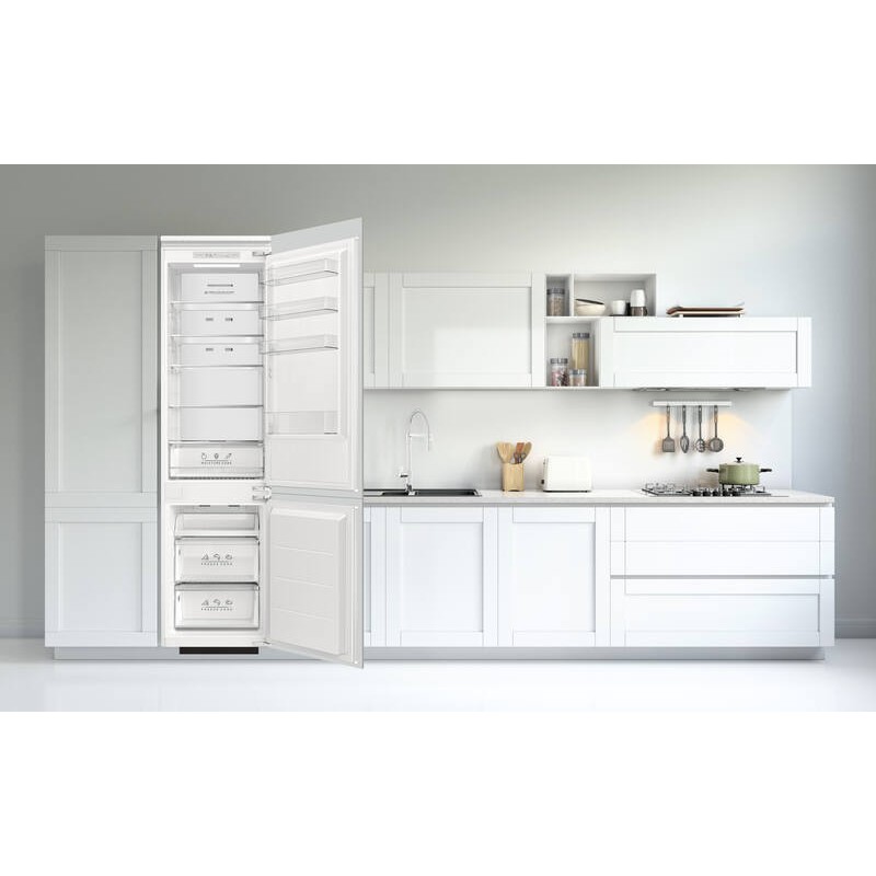 Ingebouwde Witte Combi Koelkast CBNF190BI 300L FrigeluX